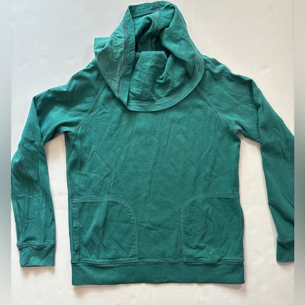 Patagonia Teal Green Funnel Neck Pullover Hoodie